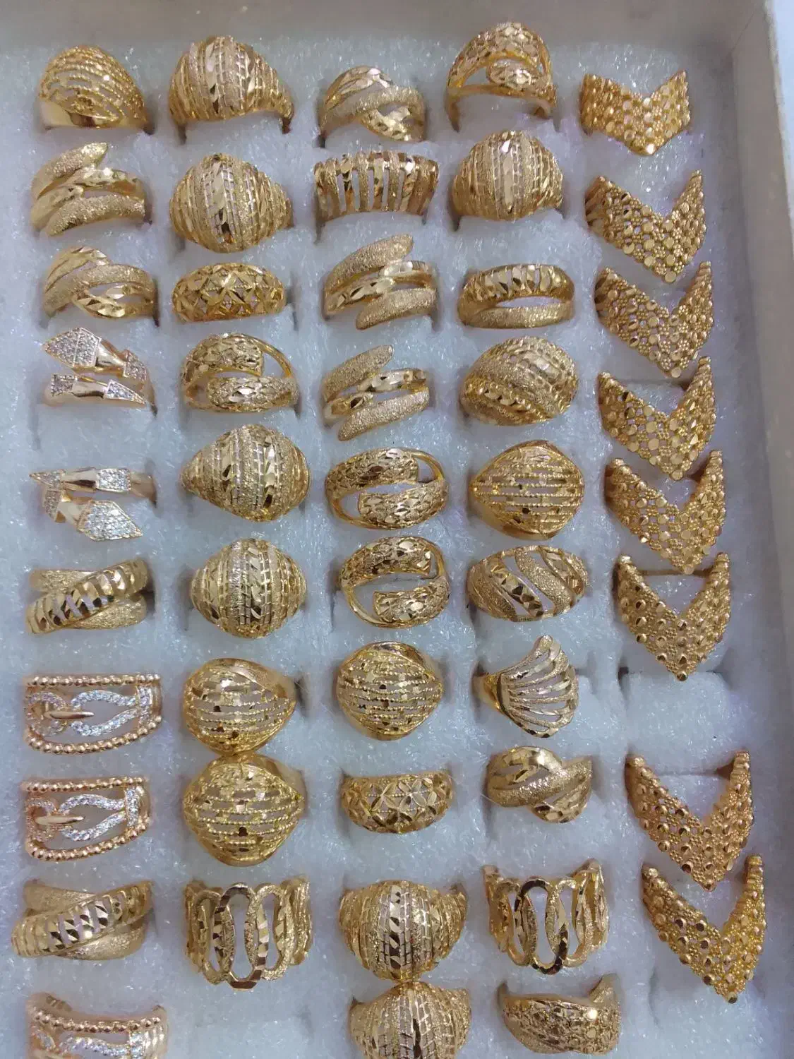 انگشتر طلاروس|بدلیجات|قم, پردیسان|دیوار