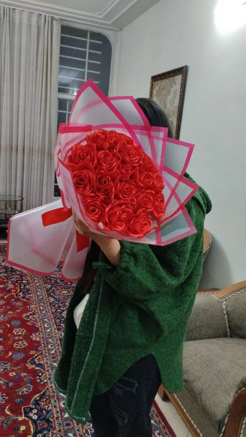 گل روبانی|گل مصنوعی|شاهین‌شهر, فیض|دیوار