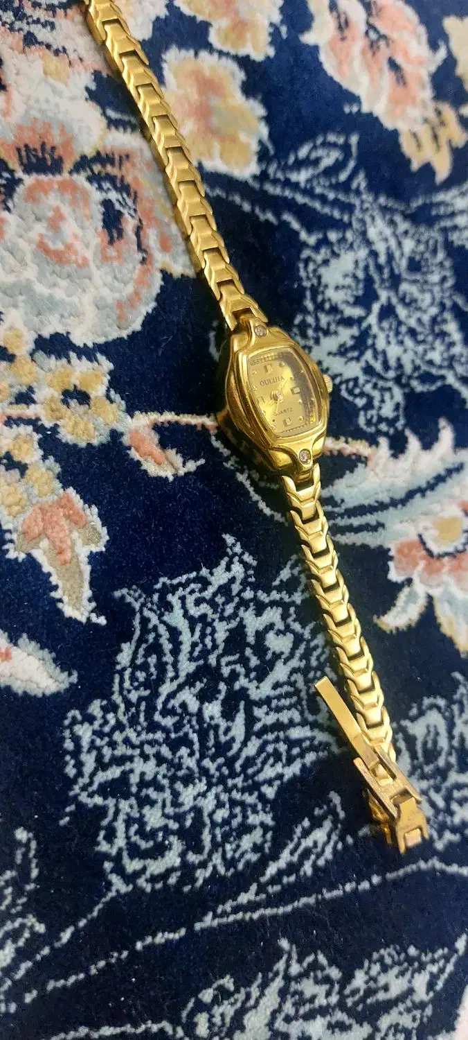 دوتا ساعت مچی زنانه بارنگ ثابت|ساعت|رباطکریم, رباطکریم|دیوار