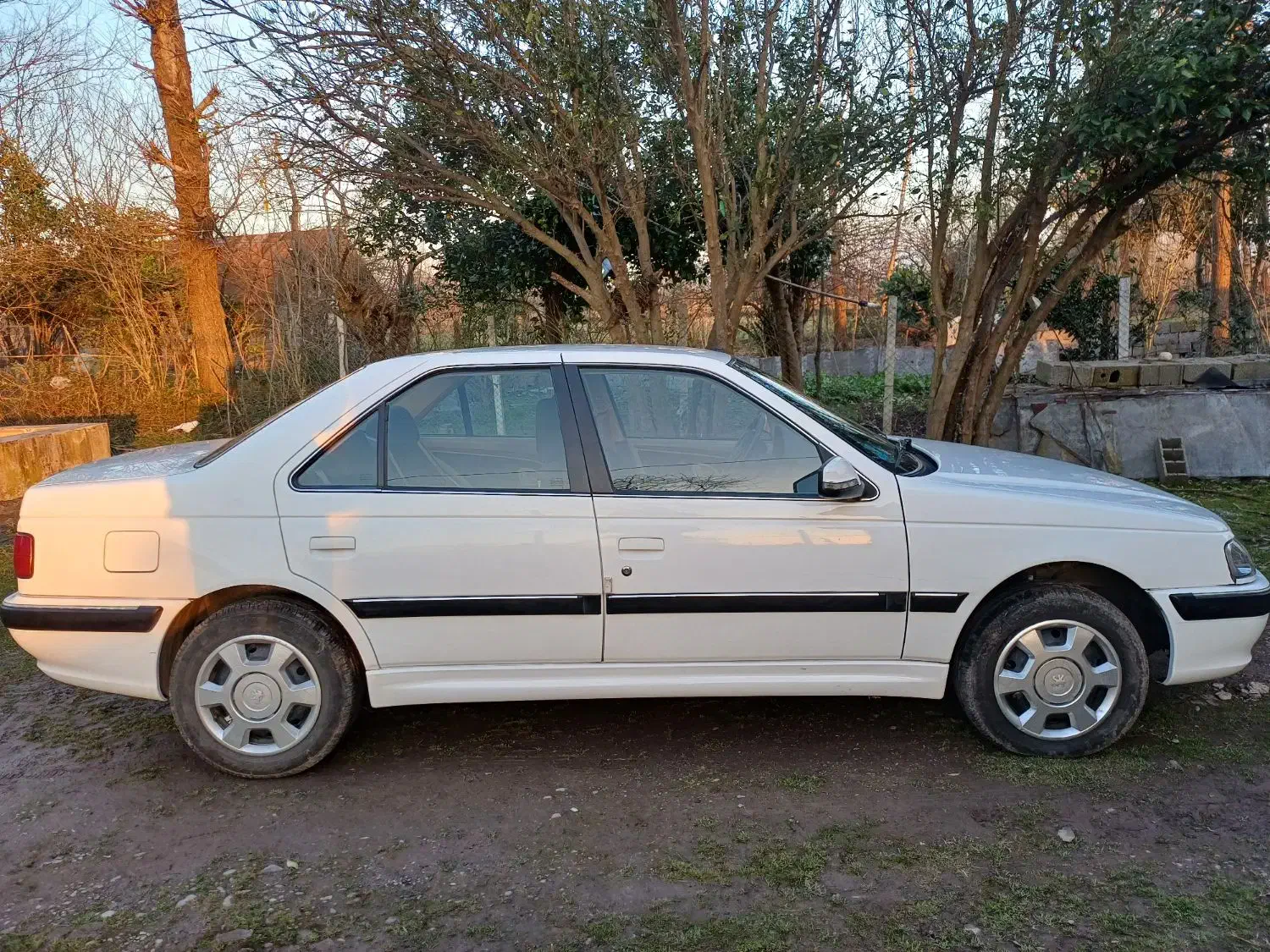 پژو پارس XU7P 1401|خودرو سواری و وانت|رشت, دروازه لاکان|دیوار