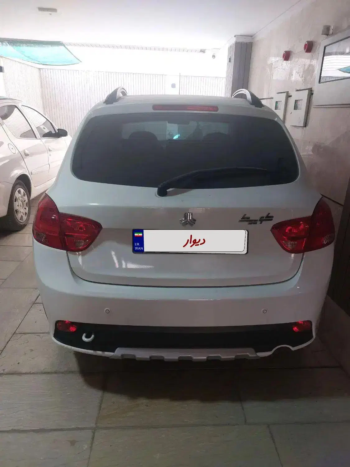 کوئیک ۱۴۰۳ ۸۵ گانه|خودرو سواری و وانت|اصفهان, برازنده|دیوار