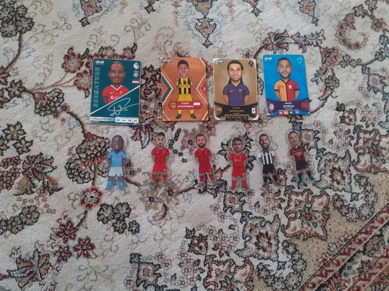 کیمدی|اسباب‌‌بازی|صوفیان, |دیوار