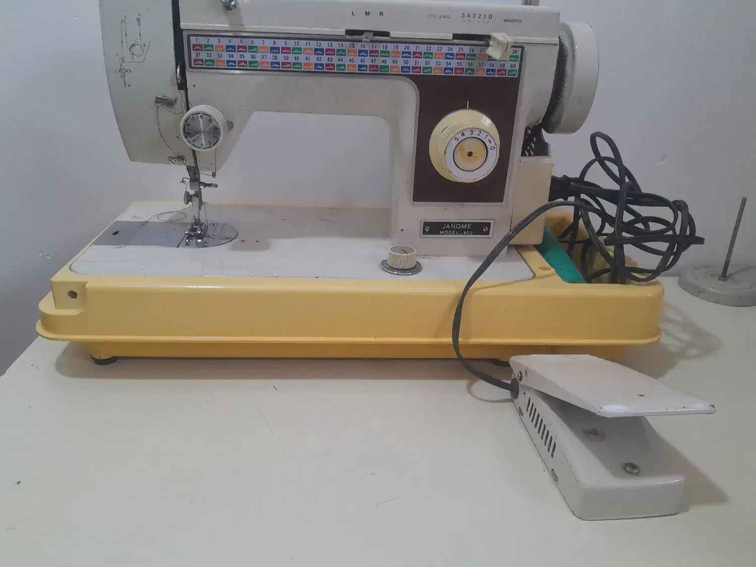 چرخ ژانومه مدل ۸۰۲|چرخ خیاطی و ریسندگی|اهواز, منبع اب|دیوار