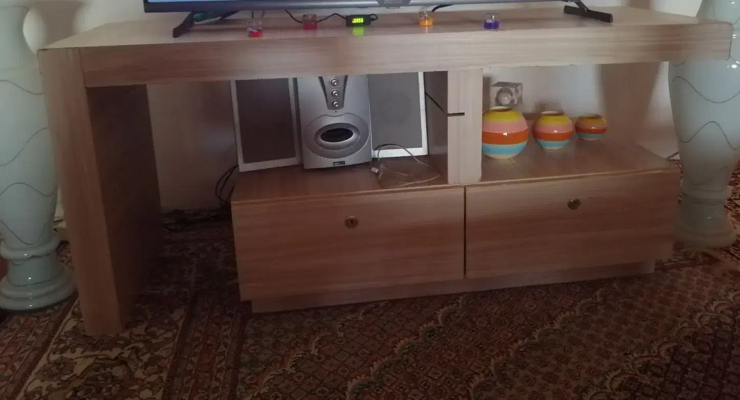 زیر تلویزیون ام دی اف|میز تلویزیون|بروجرد, |دیوار