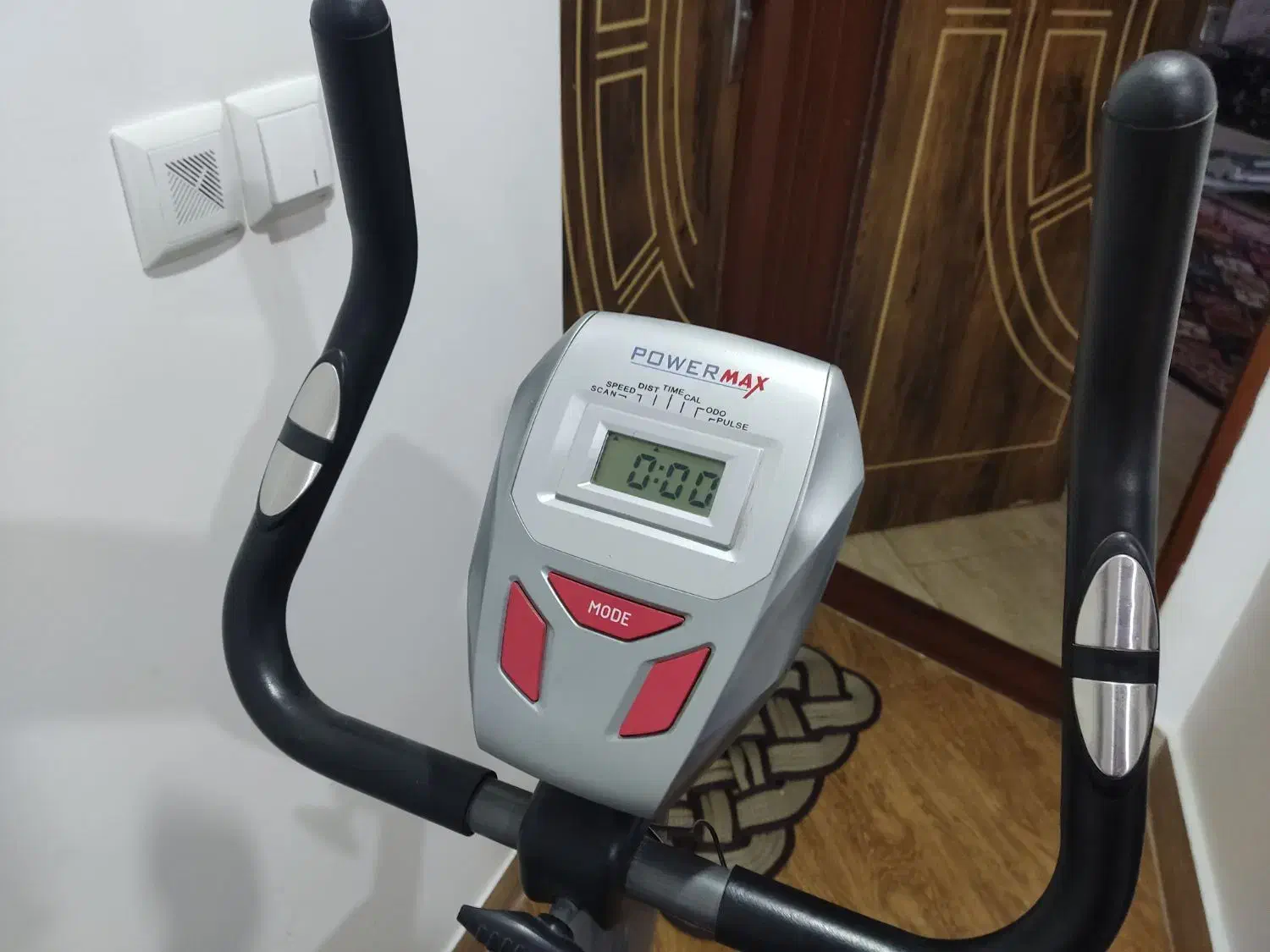 دوچرخه ثابت پاور مکس|تجهیزات ورزشی|تربتحیدریه, قائم|دیوار