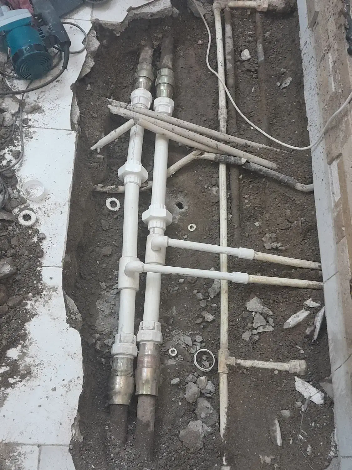 تاسیسات تشخیص ترکیدگی نشریاتی رفع نم وچکه لوله کشی|خدمات پیشه و مهارت|پردیس, فاز ۲|دیوار