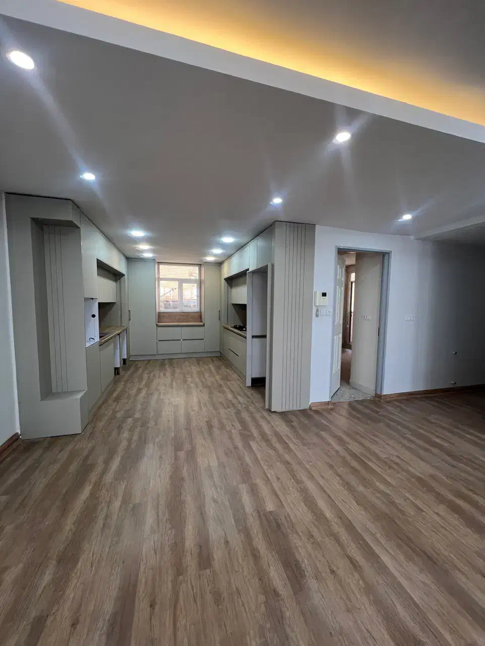 ۱۳۳ متر لوکس / دو کله / سه خواب|فروش آپارتمان|دزفول, |دیوار