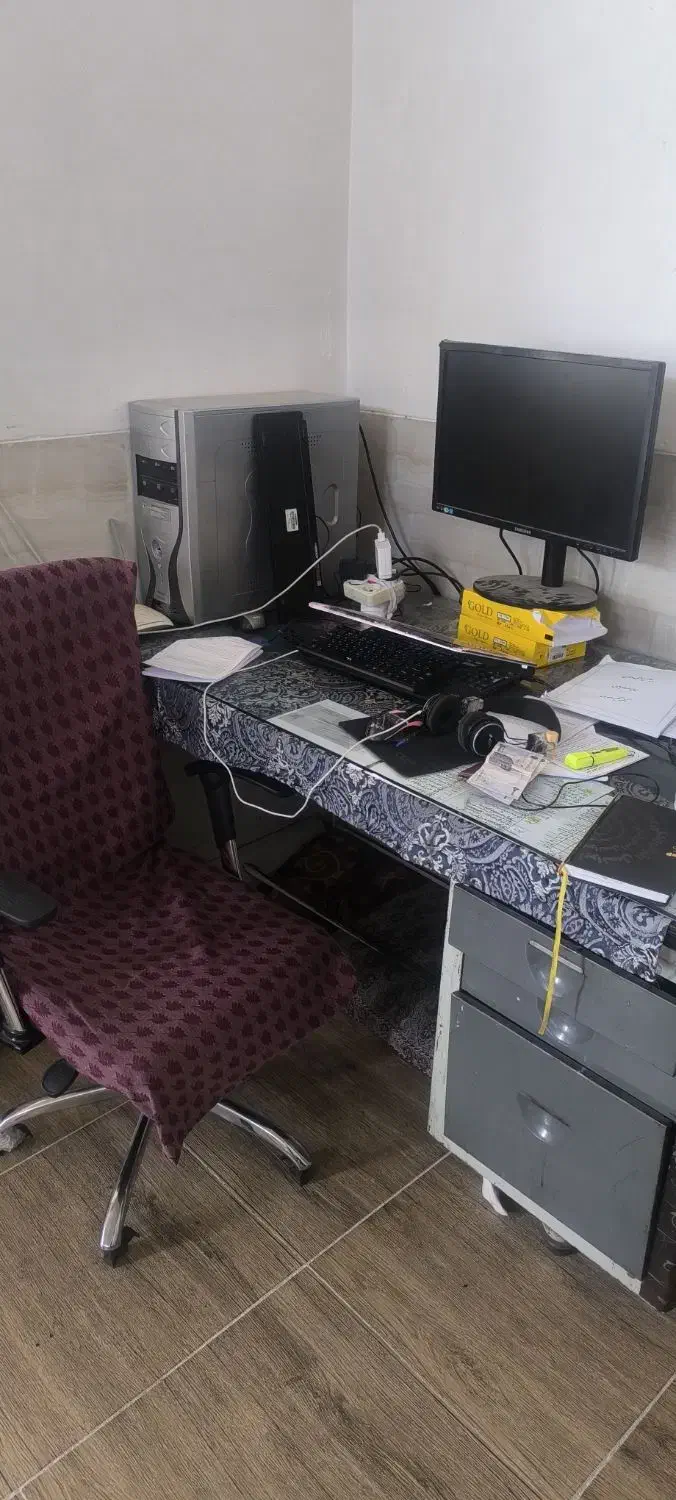 میز تحریر، کاری و اداری|میز تحریر و کامپیوتر|یزد, |دیوار