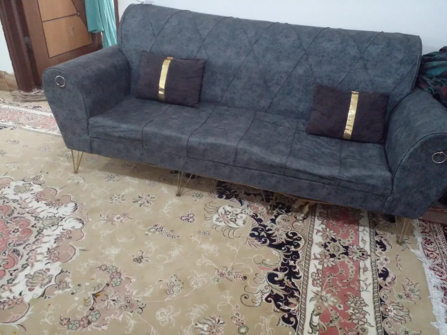مبل تمیزدرحدنوفروشی|مبلمان خانگی و میز عسلی|بندر گناوه, |دیوار
