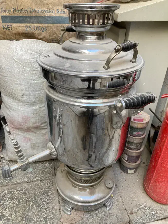 سماور نفتی ۲۰ لیتری برنجی|سماور، چای‌ساز، قهوه‌ساز|تهران, بازار|دیوار