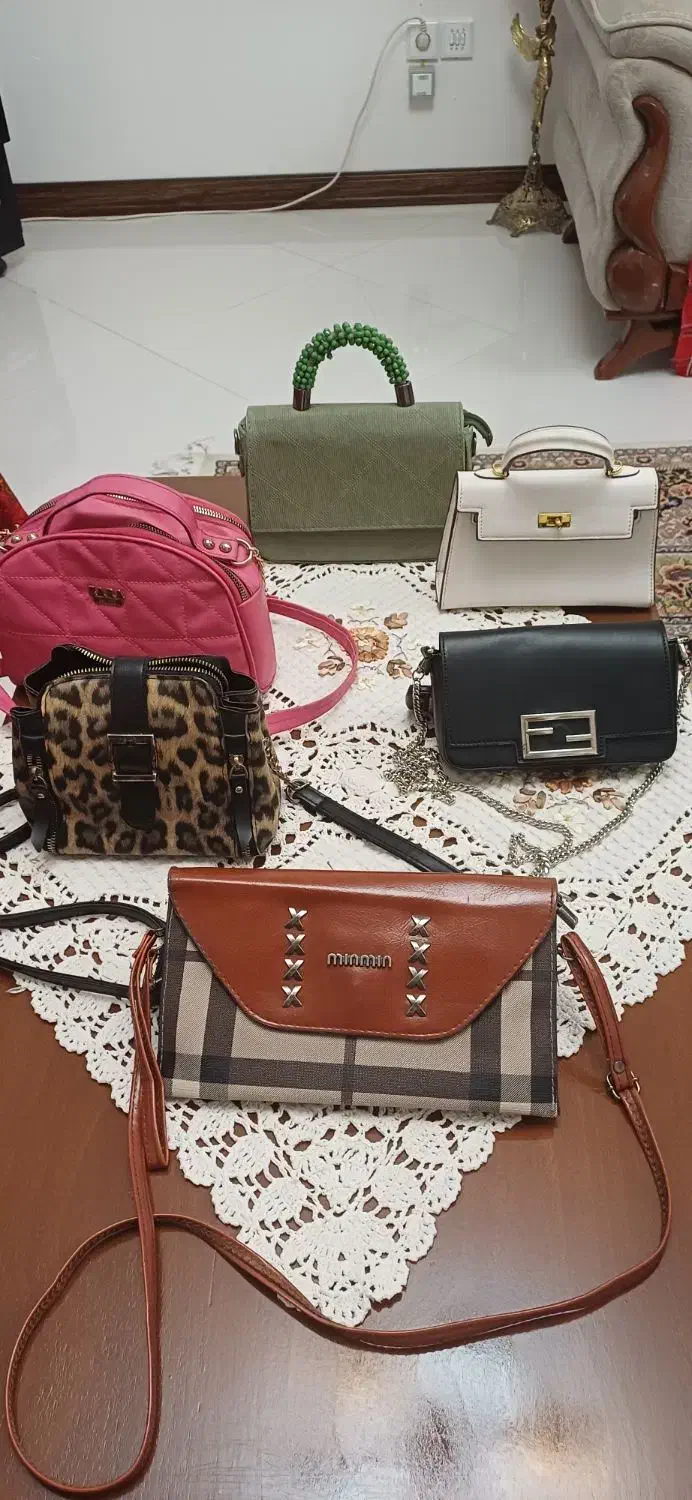 فروش کیف شانه ای|کیف، کفش، کمربند|خرم‌آباد, |دیوار