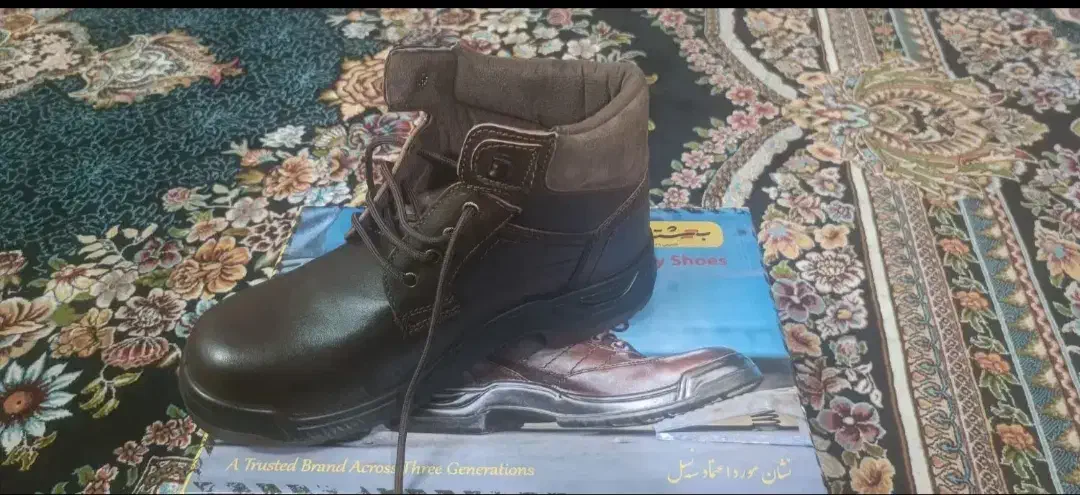 کفش ایمنی بهشتیان سایز ۴۲|کیف، کفش، کمربند|بندر کنگان, |دیوار