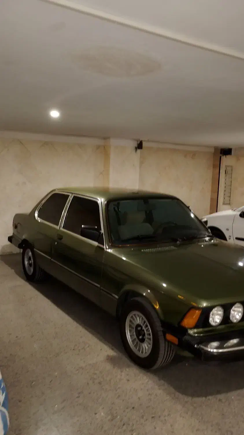 ب.ام.و ۳۱۸ مدل ۱۹۷۹ آنتیک|خودرو کلاسیک|تهران, مهران (سیدخندان)|دیوار