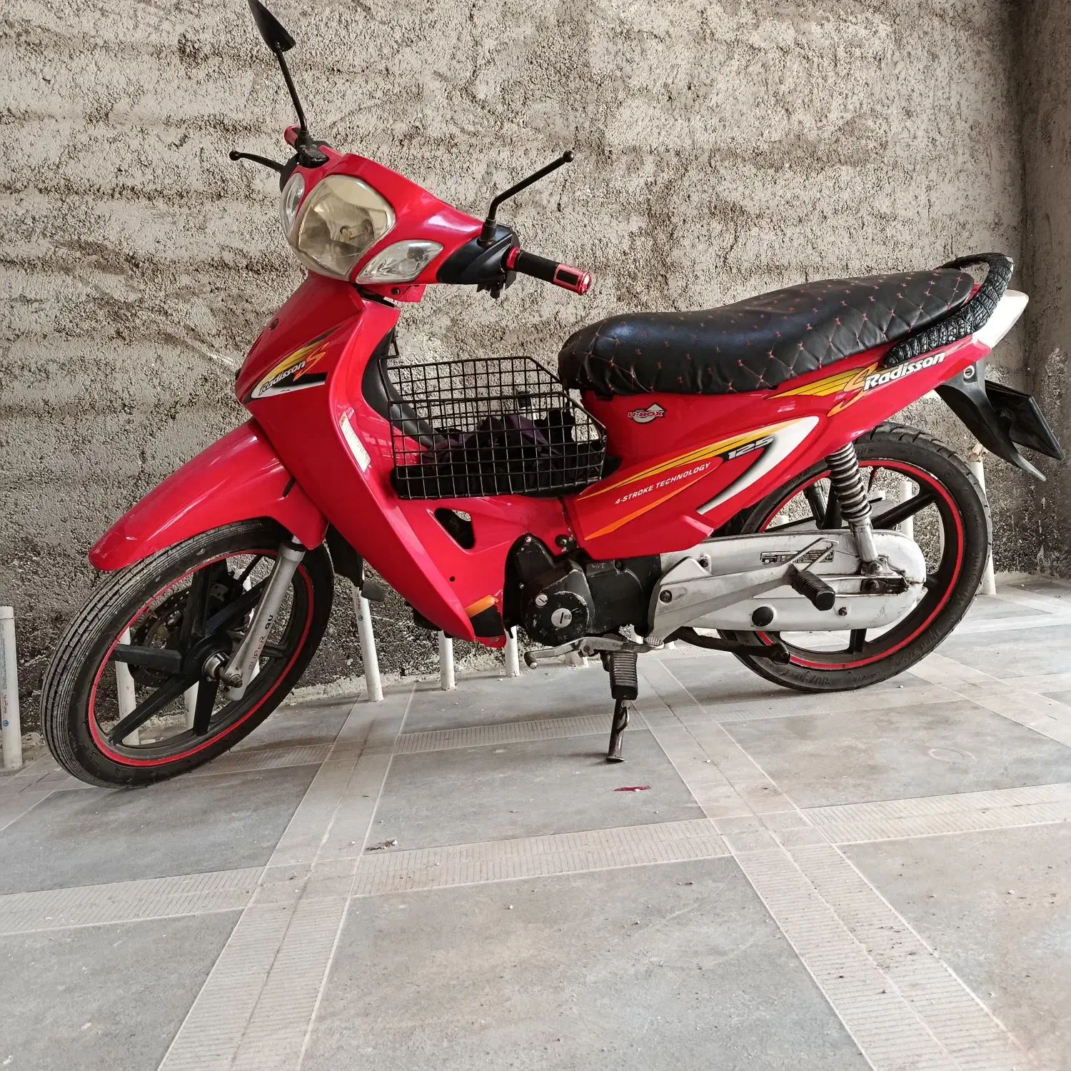 طرح ویو رادیسون125|موتورسیکلت|لاهیجان, کوی خزر|دیوار