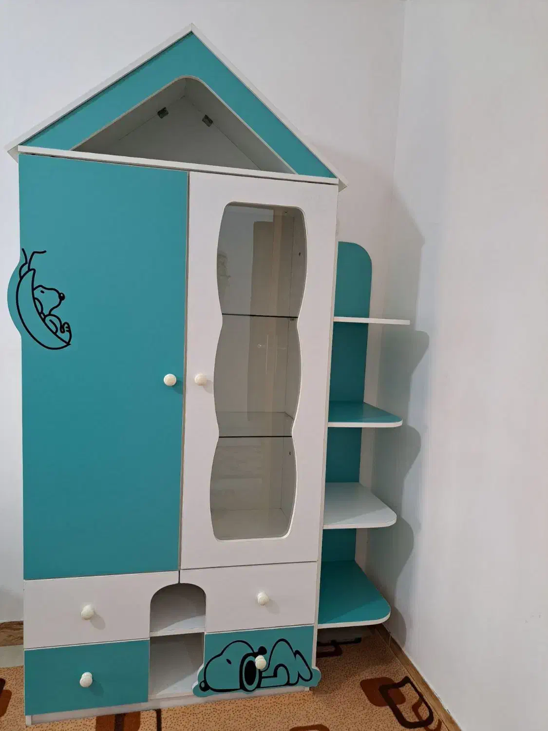 کمد وتخت خواب نوجوان همراه با میز|تخت و سرویس خواب|املش, |دیوار