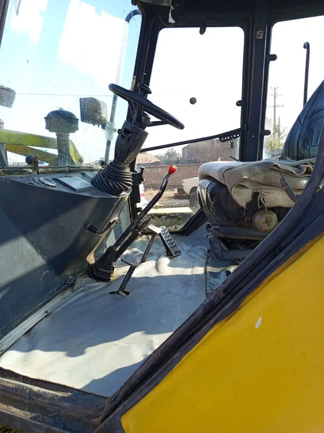 بیل مکانیکی|خودرو سنگین|شیراز, فرگاز|دیوار