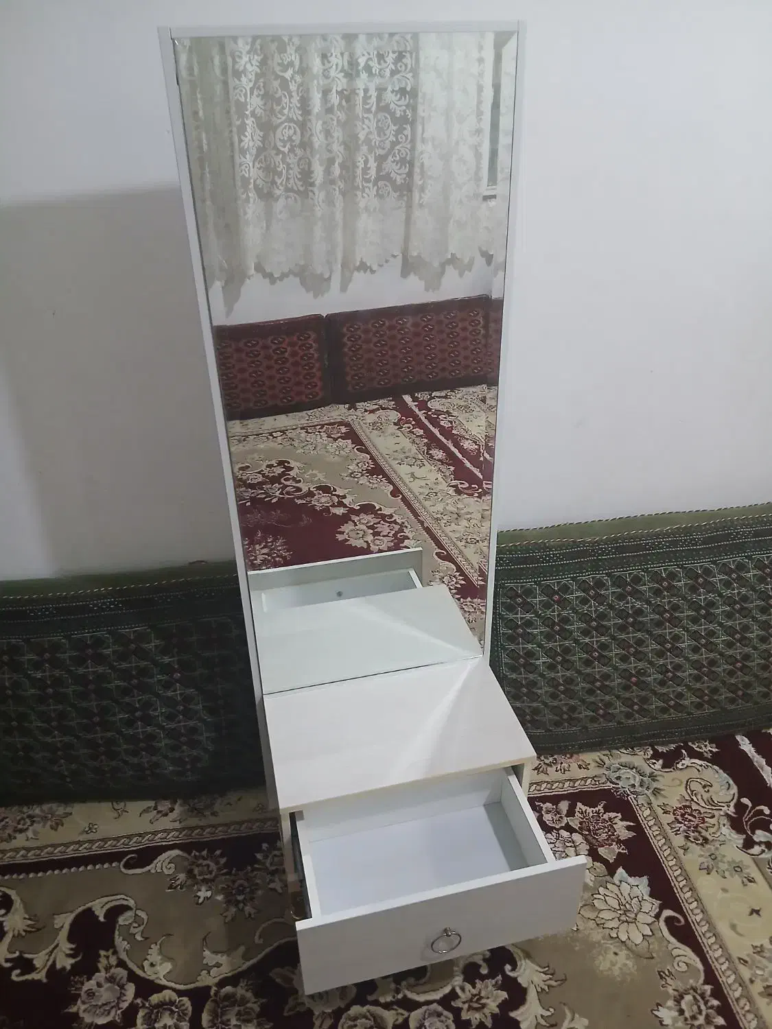 آینه قدی با کشو  و  ساده|آینه|قم, شاه ابراهیم|دیوار