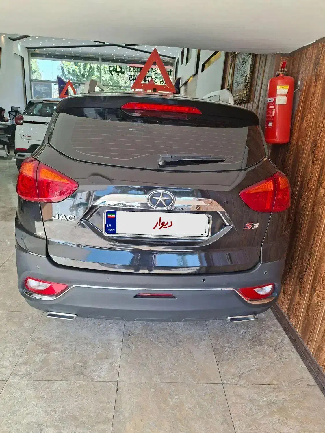 جک اس 3 مدل ۱۴۰۱ فروش به صورت نقد اقساط|خودرو سواری و وانت|اصفهان, فروردین|دیوار