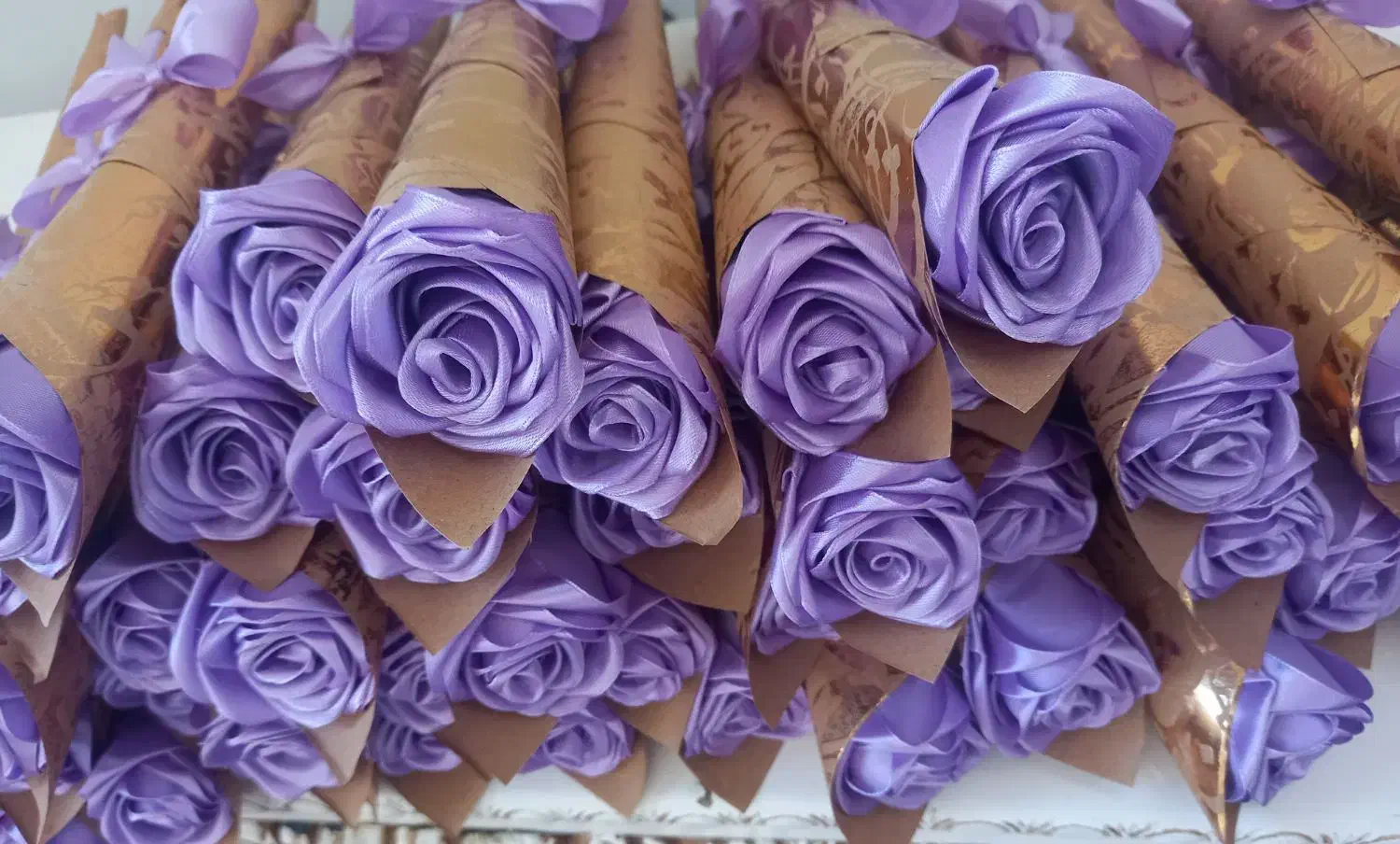 گل رز ربانی شاخه ای|گل مصنوعی|مرودشت, ثبت احوال|دیوار