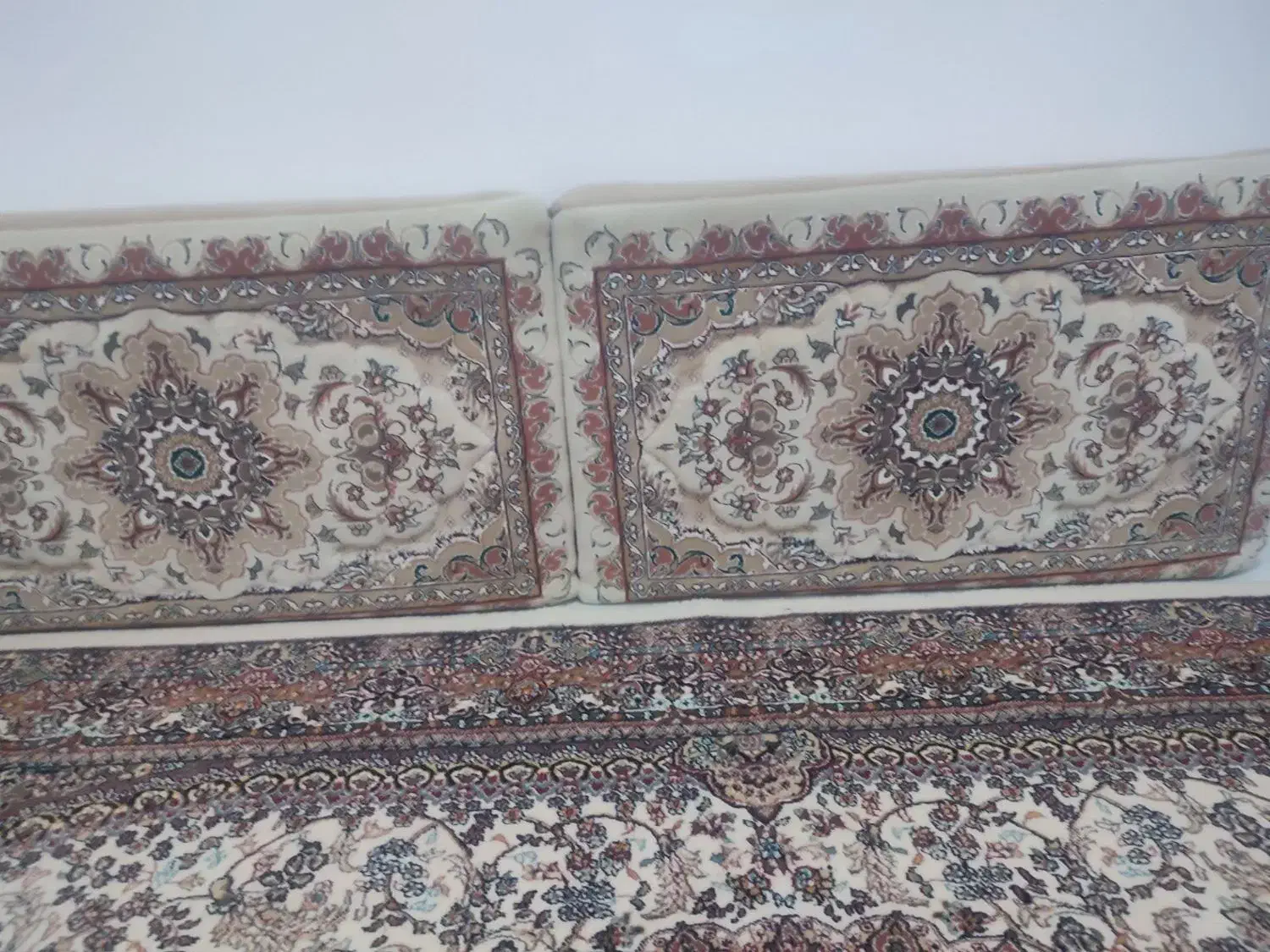 ۶ عدد پشتی سالم سالم|پشتی|کرمانشاه, |دیوار