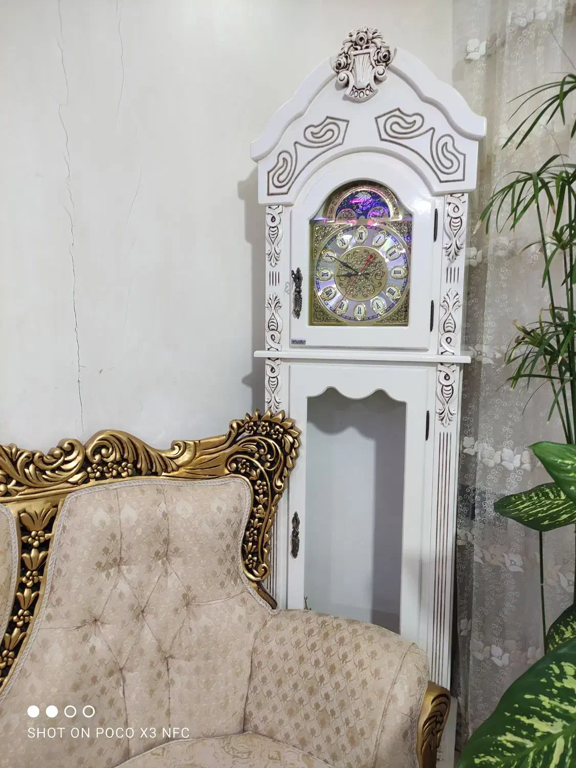 مبل سلطنتی 9 نفره|مبلمان خانگی و میز عسلی|کامیاران, |دیوار