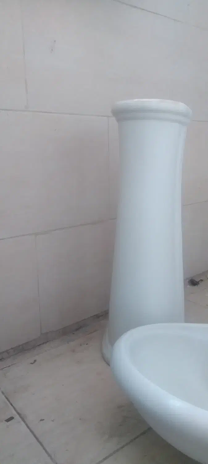 روشویی پایه دار + شیر|مصالح و تجهیزات ساختمان|بیرجند, |دیوار