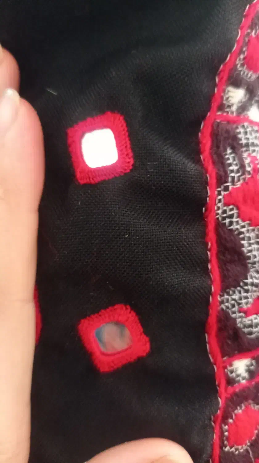 آینه|آینه|زاهدان, |دیوار