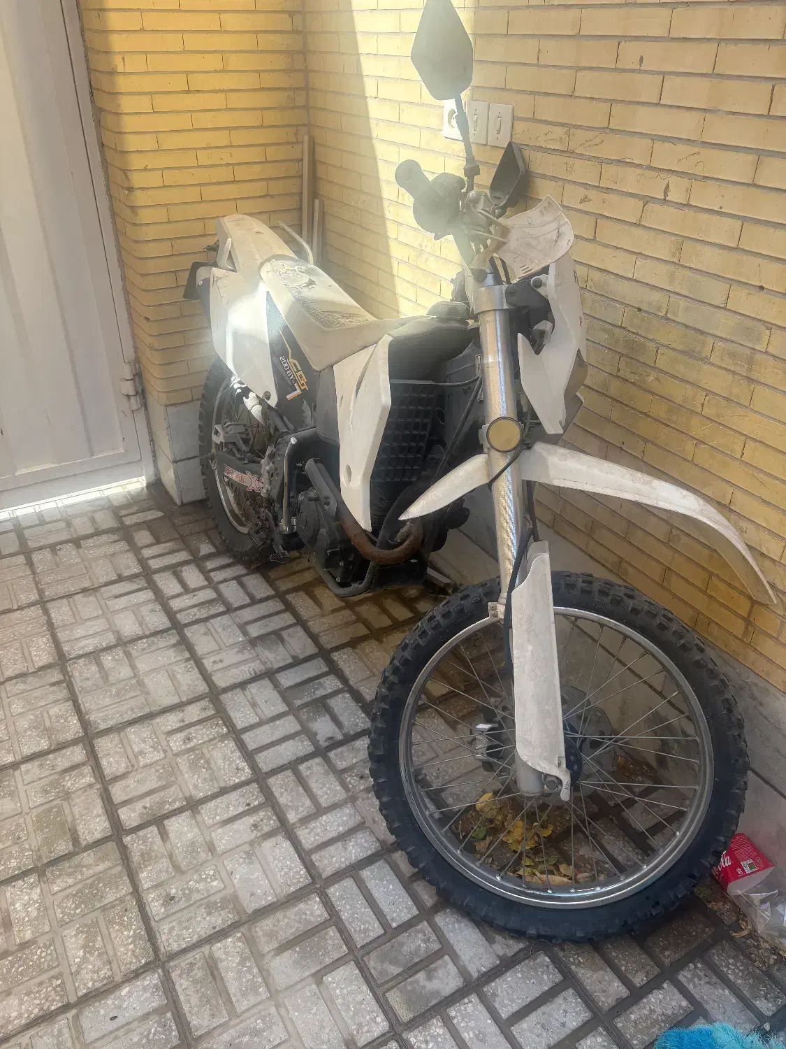 تریل فلات۲۰۰|موتورسیکلت|یزد, |دیوار