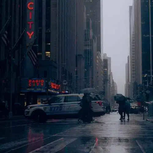 راهنمایی|فعالیت داوطلبانه تحقیقاتی|اصفهان, نقش جهان|دیوار