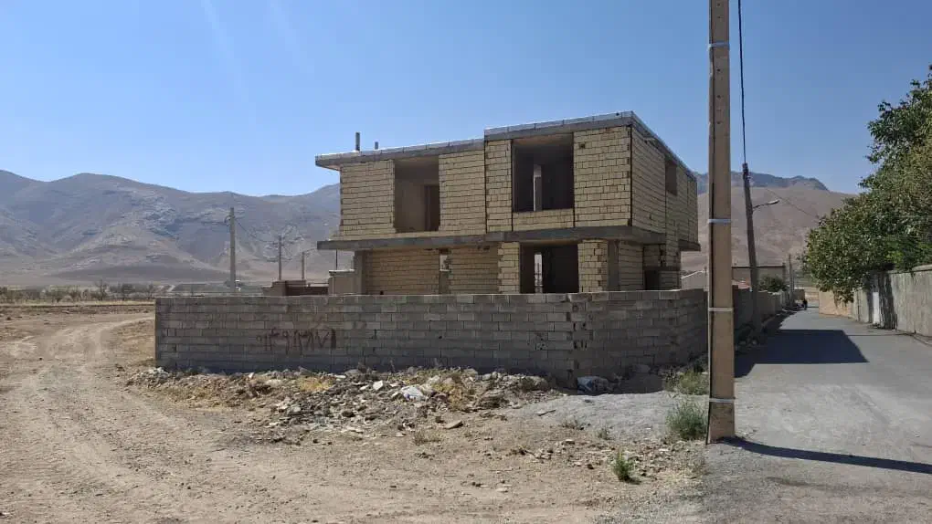 فروش فوری ملک  (سفتکاری شده)|فروش خانه و ویلا|کیار, |دیوار