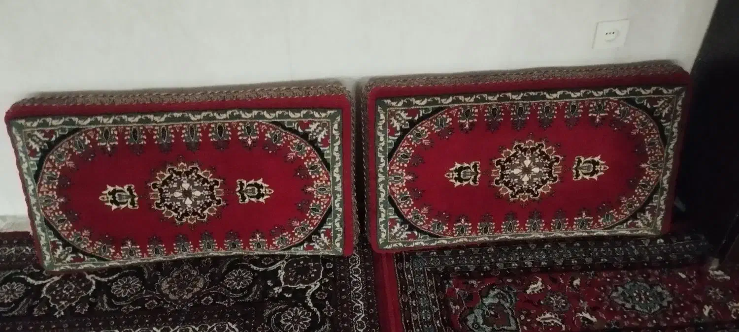 چند دست پشتی متفرقه|پشتی|سنندج, |دیوار