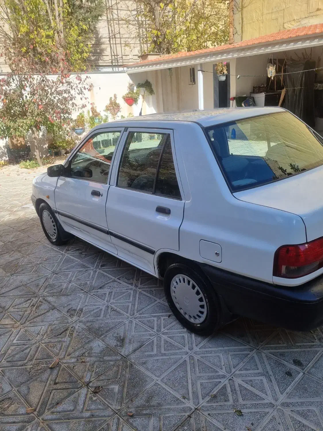 پراید ۹۸ یه گلگیر رنگ فقط معاوضه|خودرو سواری و وانت|یاسوج, |دیوار