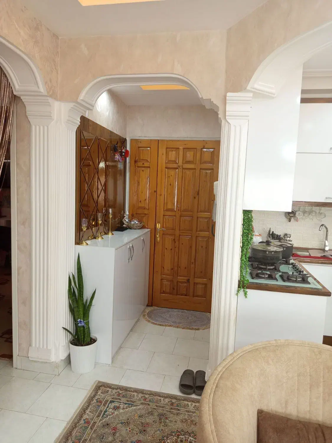 واحد لوکس ۷۸ متری در مرکز شهر|فروش آپارتمان|رشت, بازار|دیوار