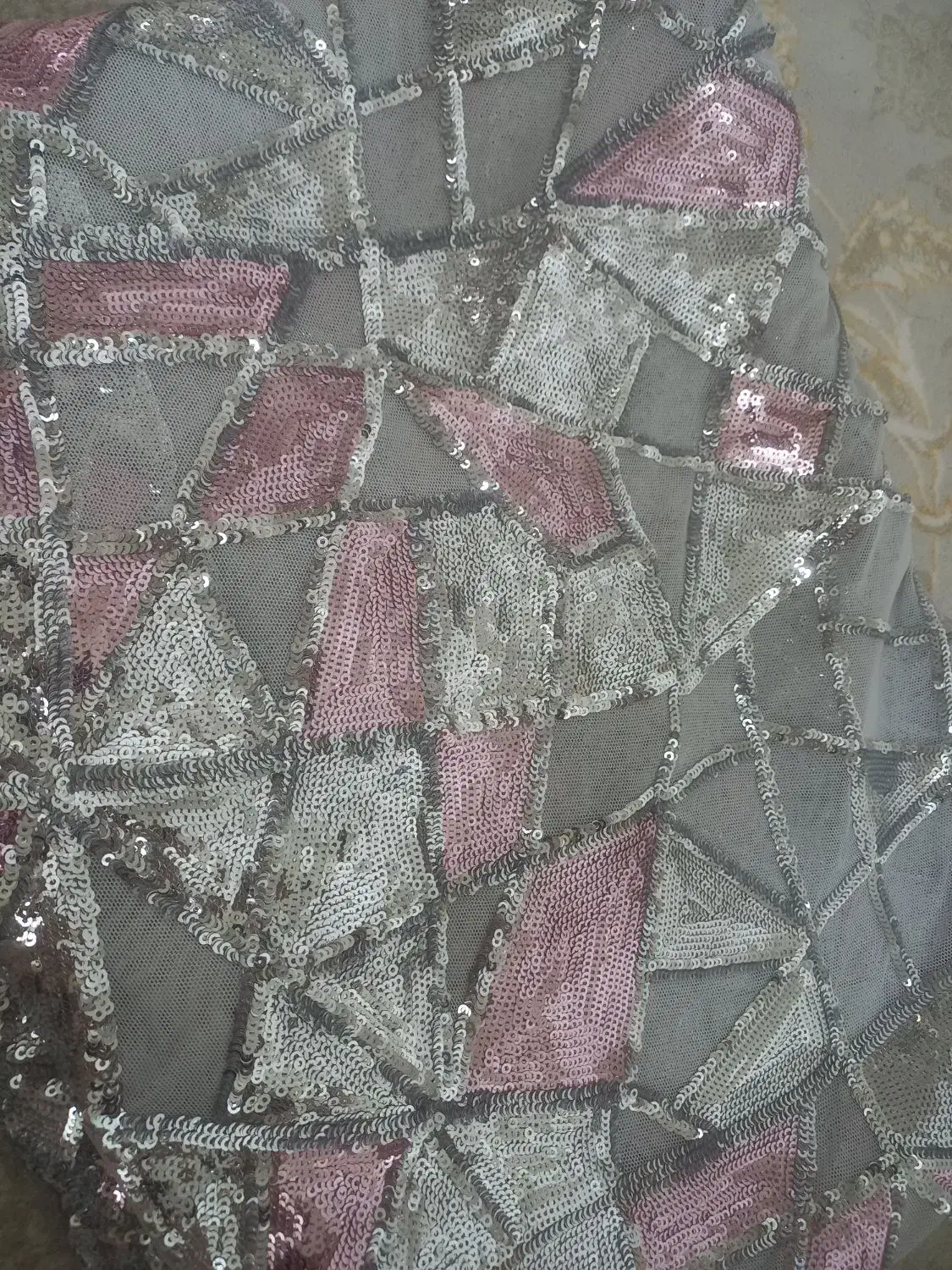 پارچه|لباس|کاشان, درب زنجیر|دیوار