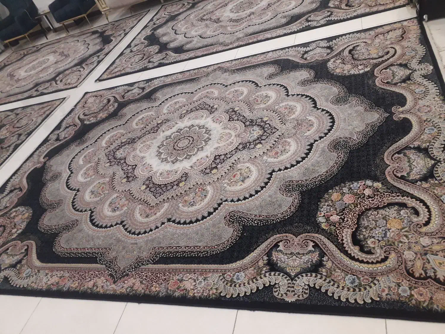 فرش ماشینی|فرش|باغستان, |دیوار