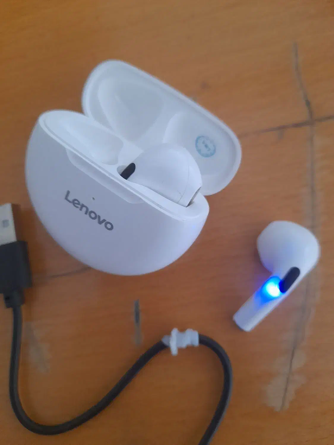 ایرپاد|لوازم جانبی موبایل و تبلت|گناباد, |دیوار