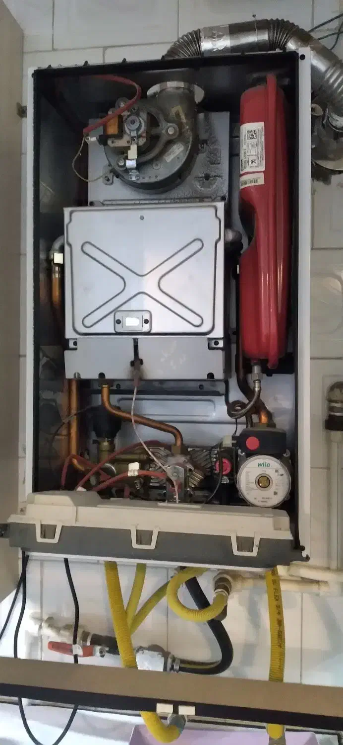 تعمیرپکیج در سهند|آبگرمکن، پکیج، شوفاژ|سهند, |دیوار