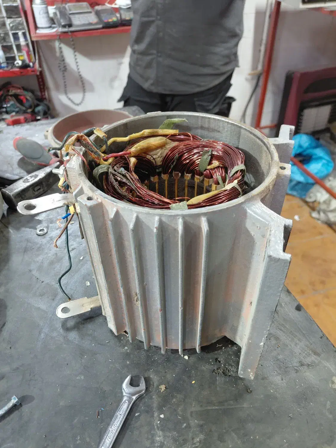 سیم پیچی دینام تک وسه فاز وتعمیرات|خدمات پیشه و مهارت|خمینی‌شهر, |دیوار