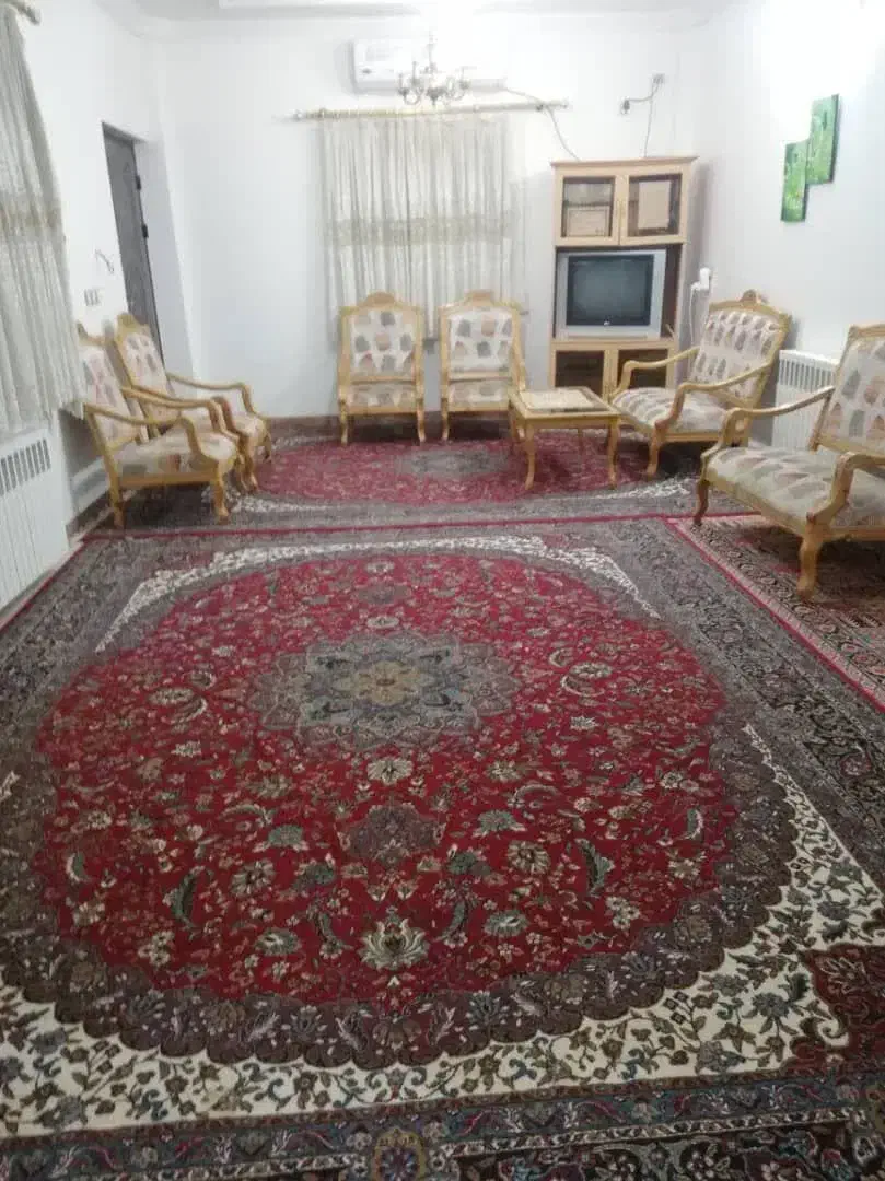 اجاره ویلا در مکانی دنج و زیبا|اجارهٔ کوتاهمدت ویلا و باغ|قائمشهر, |دیوار