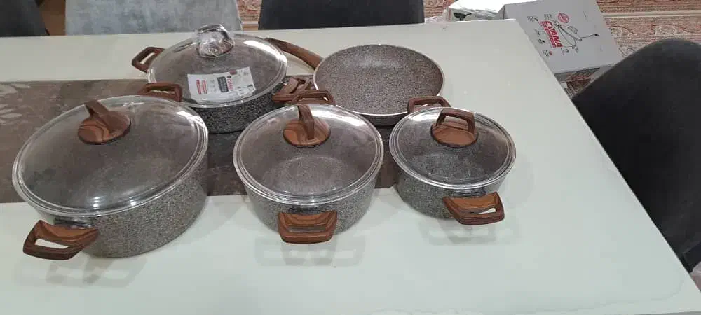 قابلمه ۵ تیکه گرانیتی|ظروف پخت‌وپز|بندرعباس, |دیوار