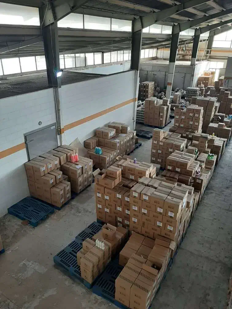 سوله کاملا بهداشتی 1500مترمربع کل کارخانه 3400متر|اجارهٔ دفتر صنعتی، کشاورزی، تجاری|کرمانشاه, |دیوار
