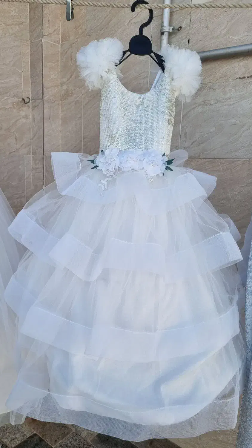 لباس عروس|کفش و لباس بچه|خلیل آباد, |دیوار