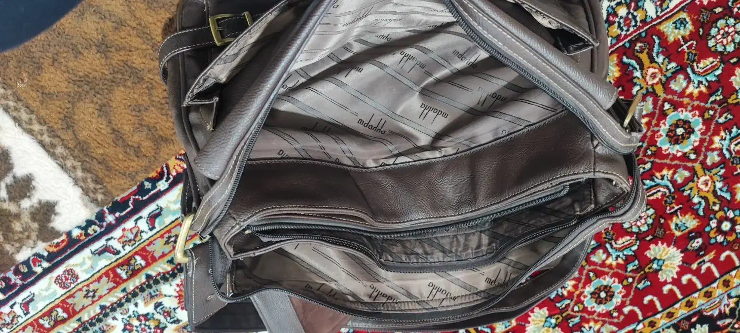 کیف چرم اداری در حد نو|کیف، کفش، کمربند|ارومیه, |دیوار