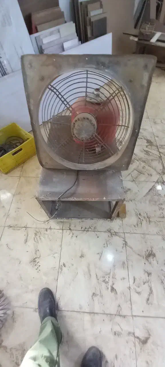 تهویه بزرگ کارگاهی|پنکه و تصفیهکنندهٔ هوا|کرج, شهرک جهاننما|دیوار