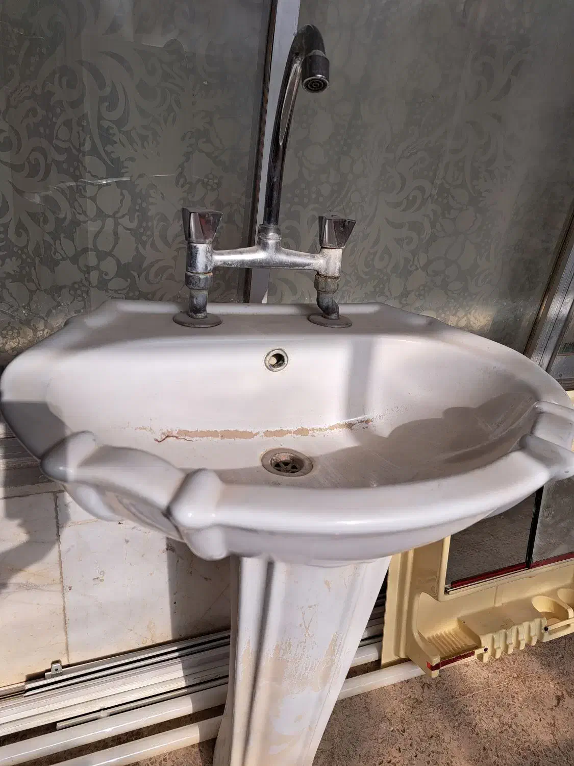 فروش روشویی با شیر و آینه|مصالح و تجهیزات ساختمان|سبزوار, عظیمیان|دیوار