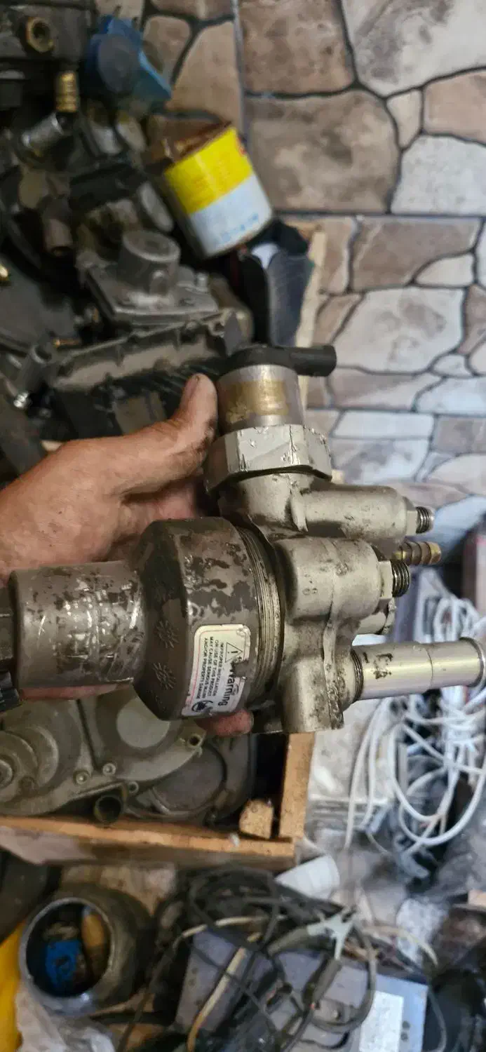 رگلاتور کپسول مخزن منبع CNG|قطعات یدکی و لوازم جانبی|تهران, امام زاده عبدالله|دیوار