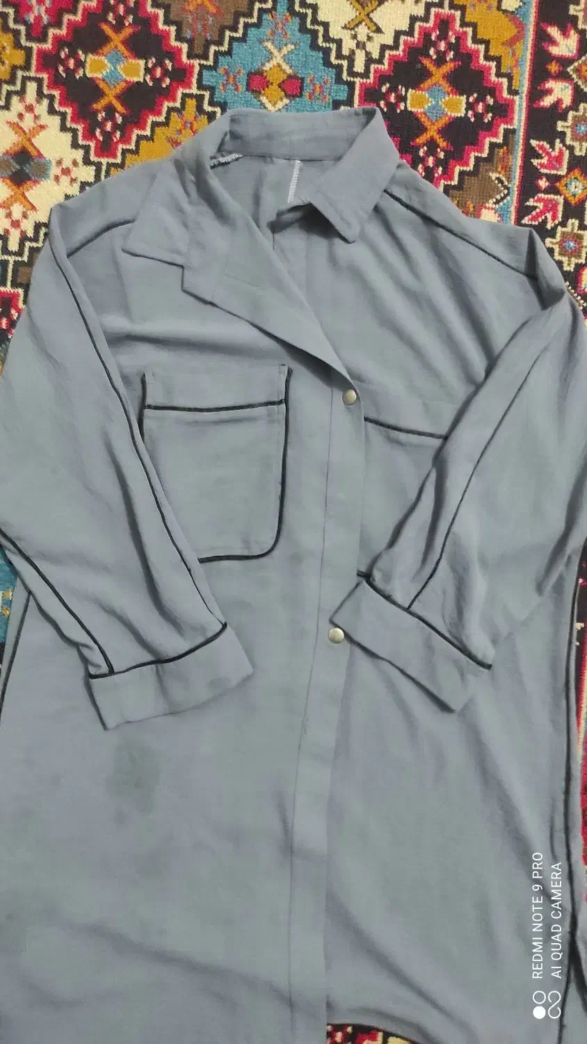 ۹عددمانتو|لباس|رشت, امین الضرب|دیوار