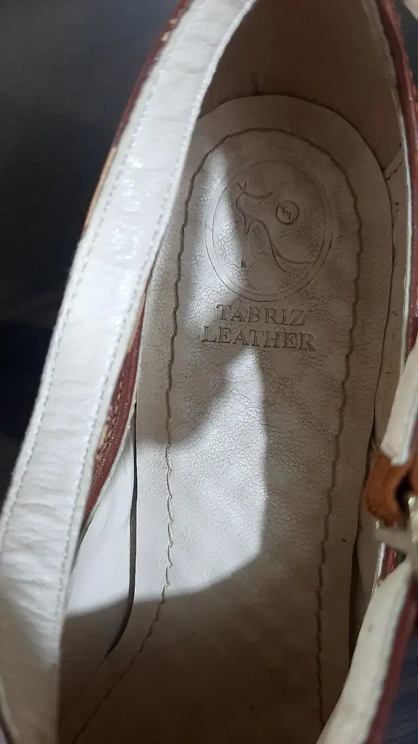 کفش پاشنه دار|کیف، کفش، کمربند|ایلام, |دیوار