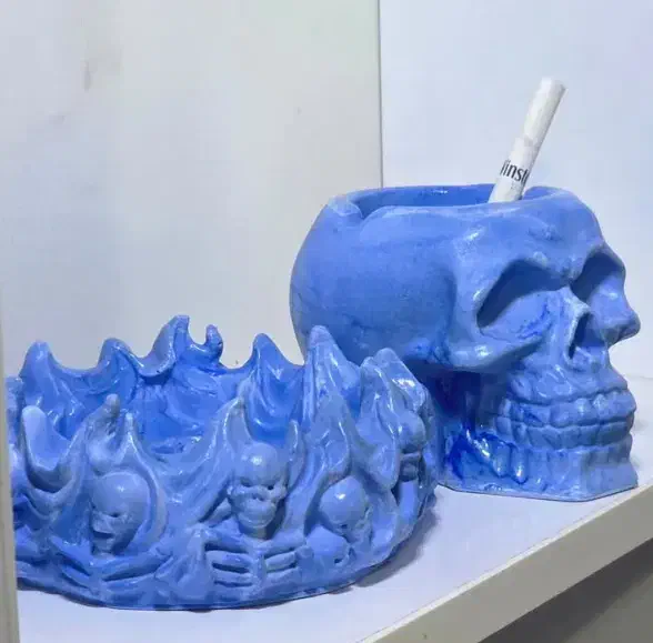 زیرسیگاری|مجسمه، تندیس، ماکت|رشت, امین الضرب|دیوار