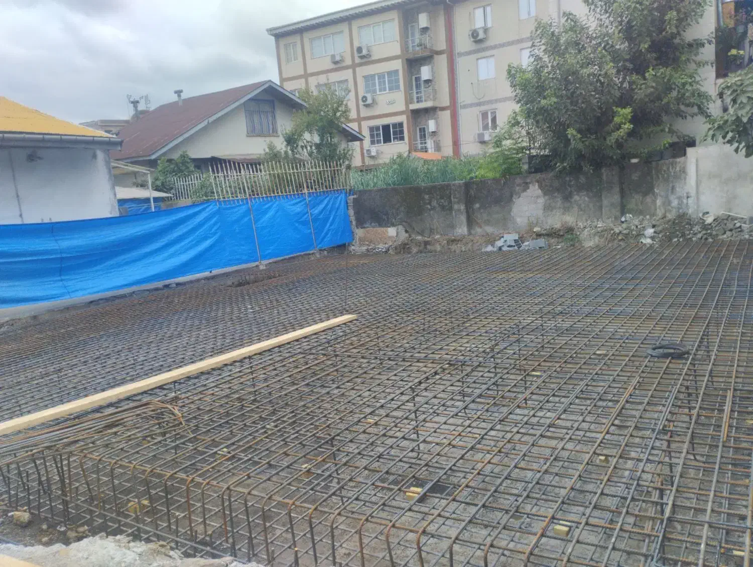 پیمانکاری آرماتوربندی قالب بندی تورک اوغلان وحید|خدمات پیشه و مهارت|لنگرود, |دیوار